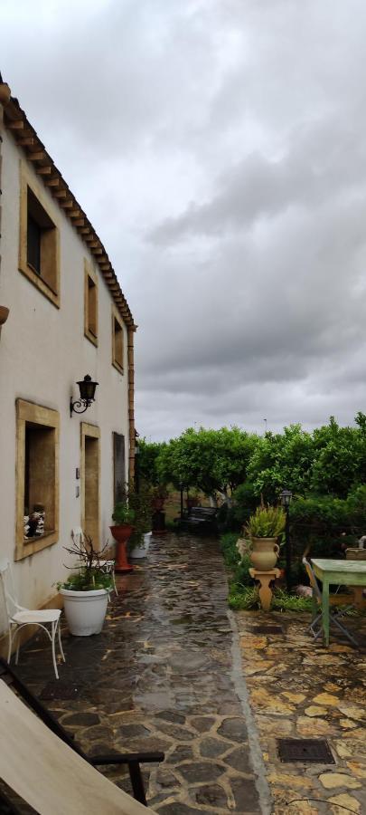 B&B Le Macine 1868 Paceco Exterior foto