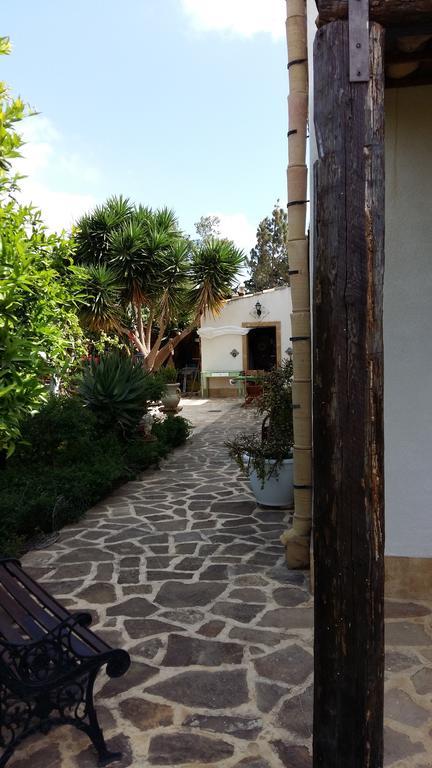 B&B Le Macine 1868 Paceco Exterior foto